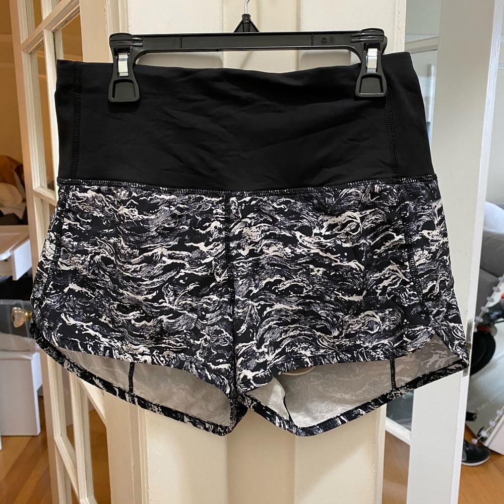 Lululemon Speed Shorts, High Rise, Size 4